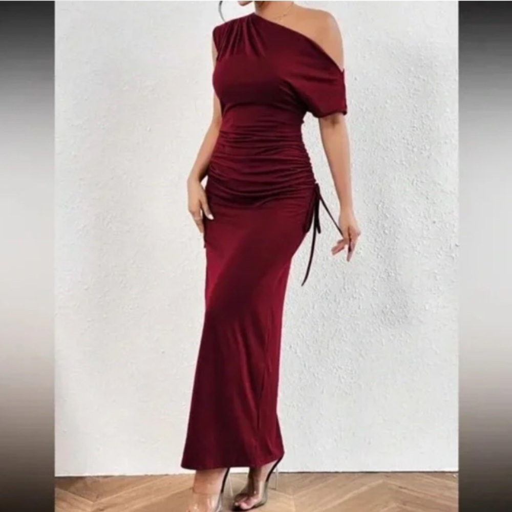 Luxe one shoulder ruched solid maxi dress - Picture 11 of 14